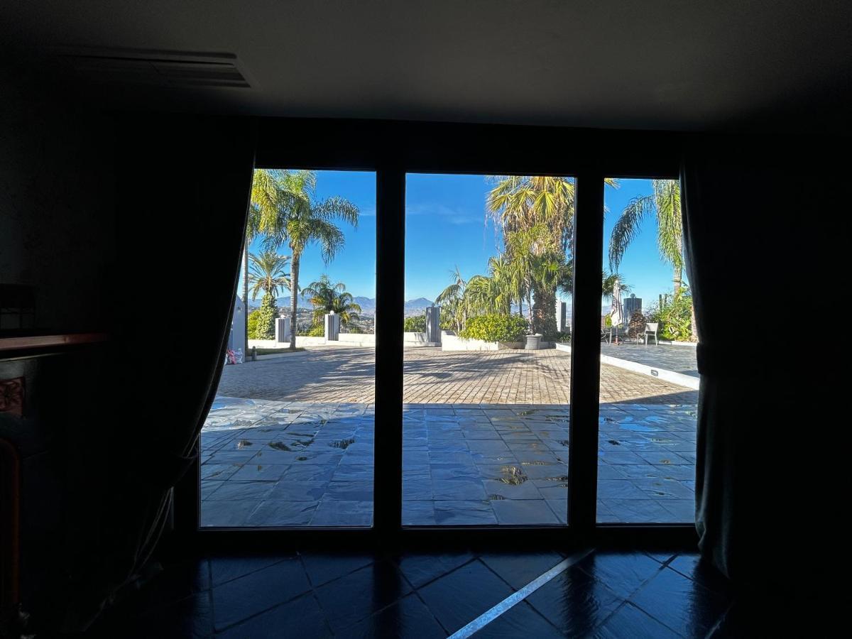Villa La Paz En Alhaurin El Grande, Malaga Exteriér fotografie